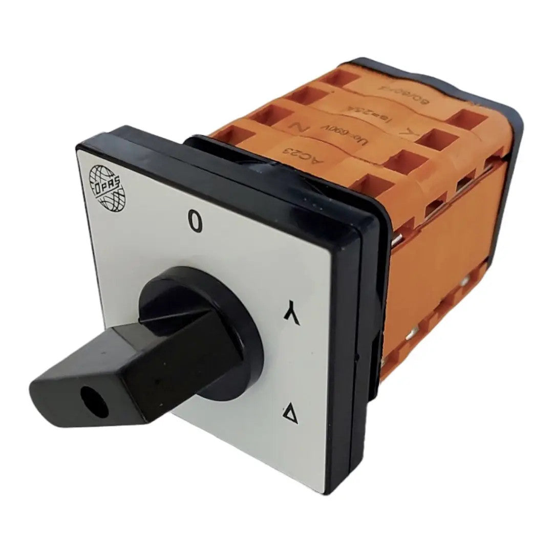 026b73df4fedc013e3f5b98fb5a93300